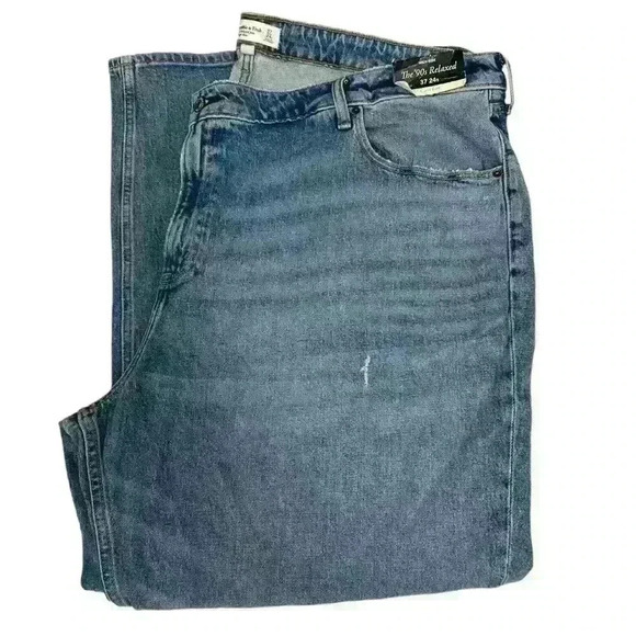 Abercrombie & Fitch Denim - NWT Abercrombie & Fitch 90’s Relaxed Jeans Plus Size 37